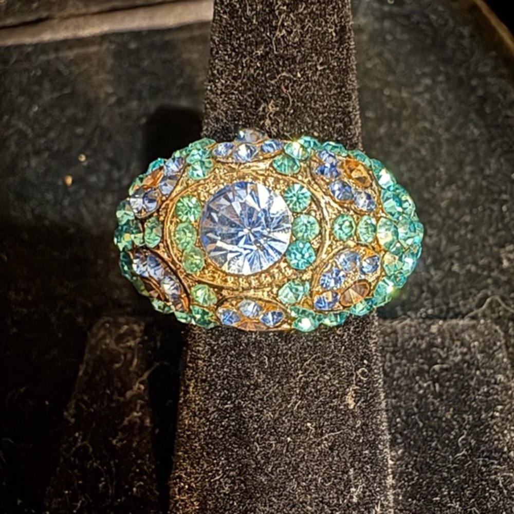 Vintage style Gold and Blue Crystal costume ring